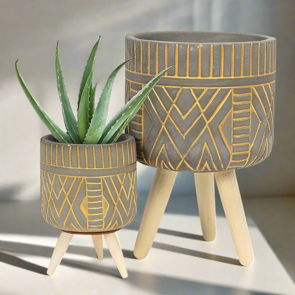 Tripod Planter 4.5”, Sm AngleLine Gld - Abbott