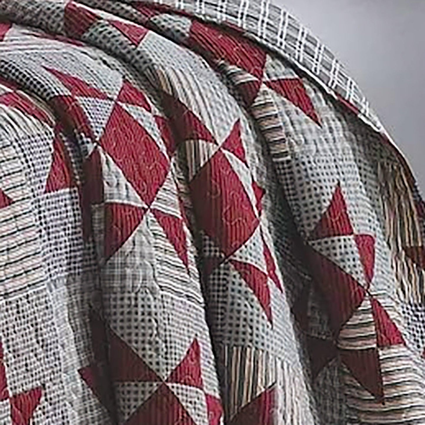 virah bella | quilt set 3 pc. | lightweight/reversible gray/red | full/queen - Home Revival Shop