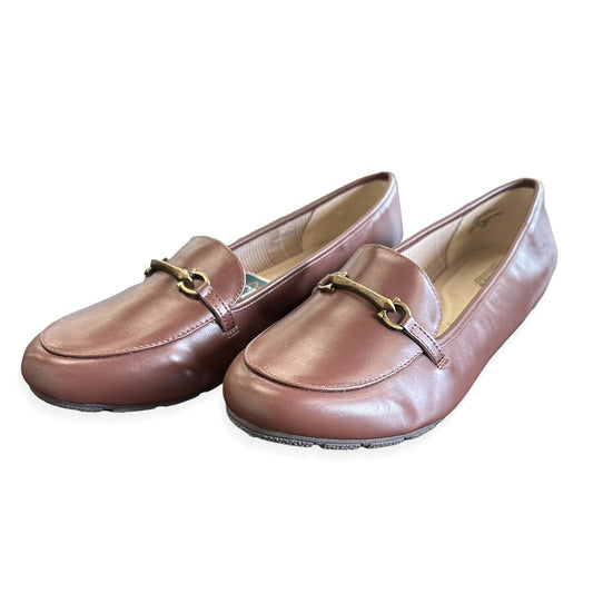Cliffs by White Mountain Women’s Brown Leather Slip On Loafers Size 11W