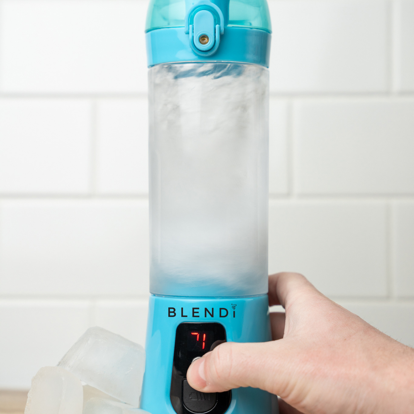 BLENDi Pro+ Ice Crushing Portable Blender, 17 oz USB-C